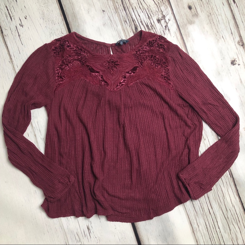 Lucky Brand top with lace detailing